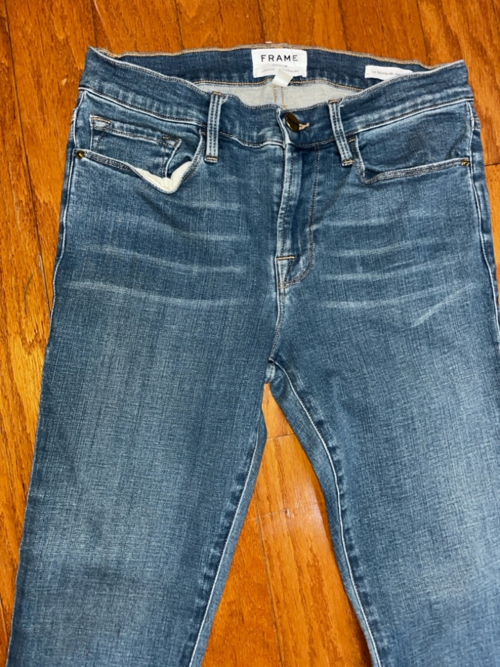 FRAME Le Skinny de Jeanne